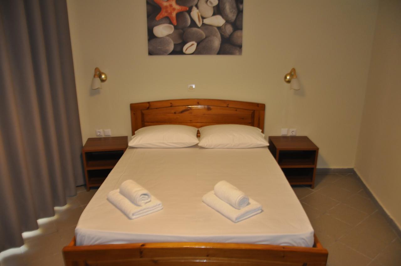 Zotos Apartment Himare Exterior foto